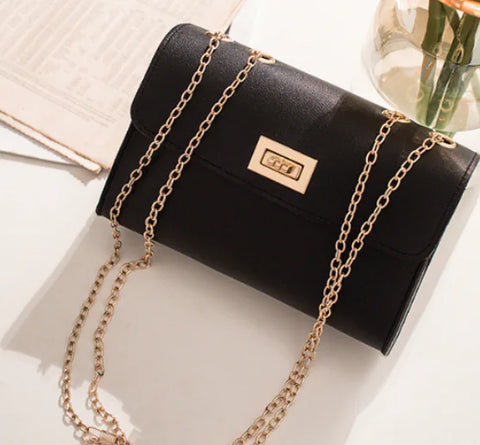 Vintage Style Pochette - Oria